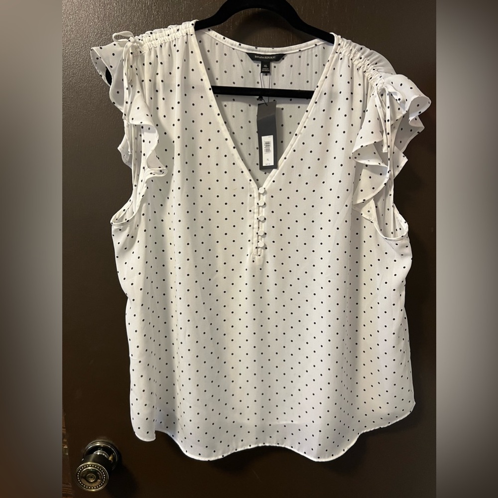 NWT Banana Republic Flutter Sleeve Top